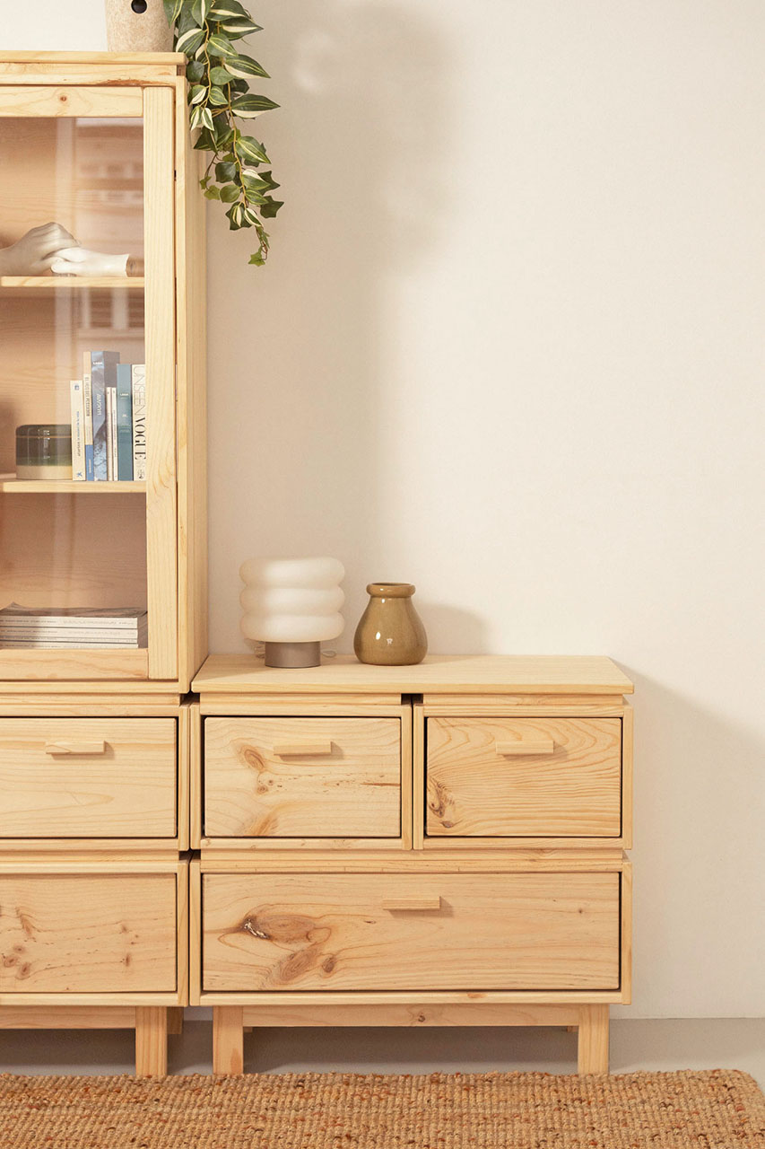 Imagen de ambiente 1 para:Cajonera de madera natural